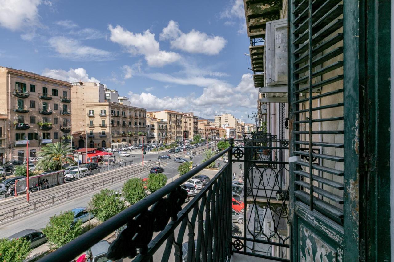 Corso Dei Mille Station Flat With Balcony Apartment Palermo Exterior foto