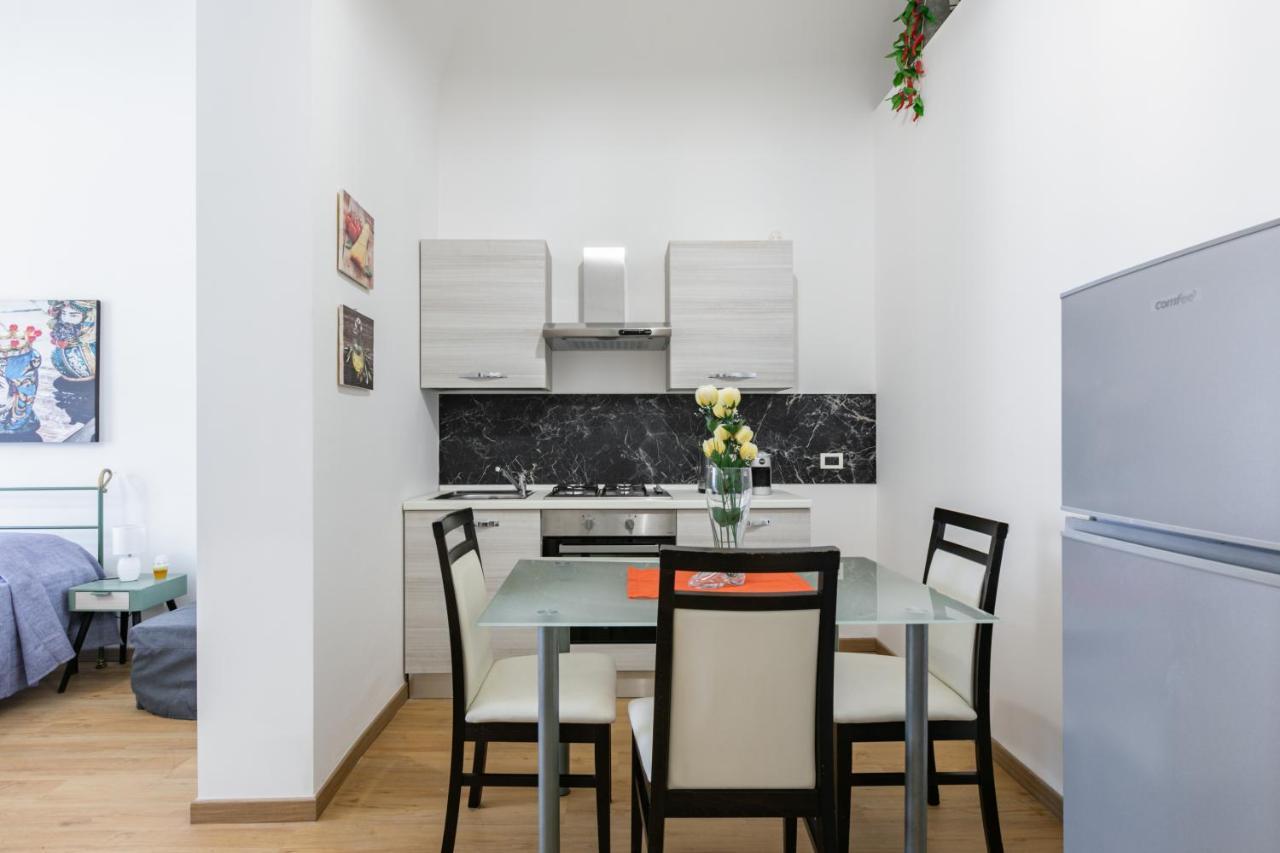 Corso Dei Mille Station Flat With Balcony Apartment Palermo Exterior foto