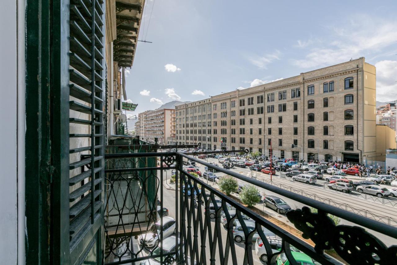 Corso Dei Mille Station Flat With Balcony Apartment Palermo Exterior foto