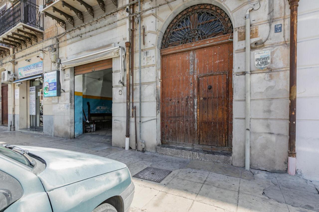 Corso Dei Mille Station Flat With Balcony Apartment Palermo Exterior foto