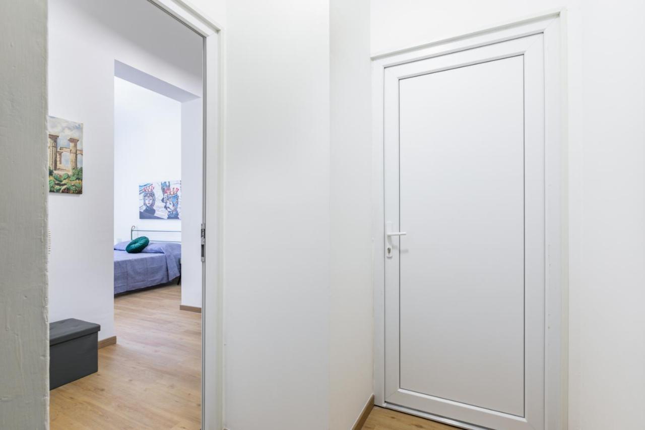 Corso Dei Mille Station Flat With Balcony Apartment Palermo Exterior foto